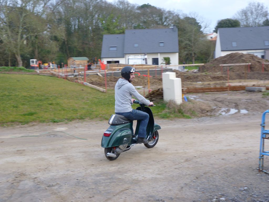 VESPA : VESPA-P1000011.JPG