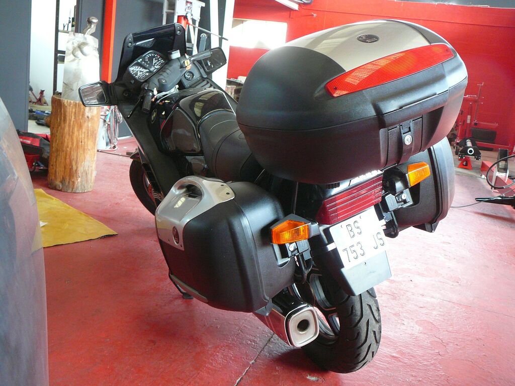 BMW : BMW-P1110201.JPG