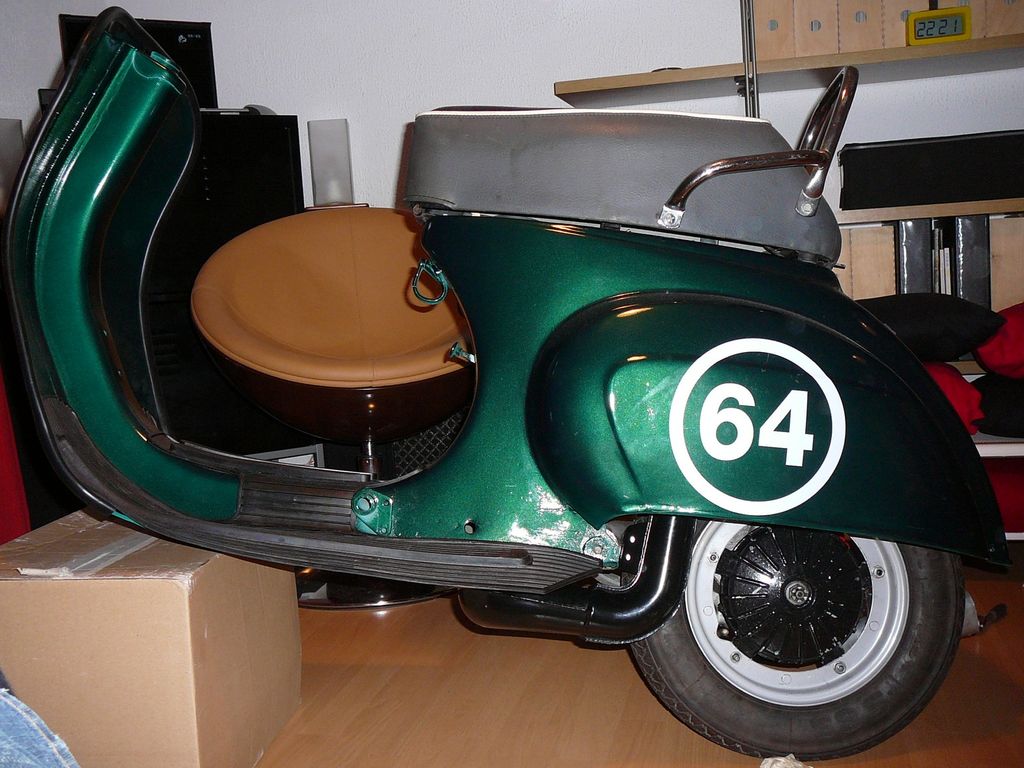 vespa : vespa-P1000366 [1600x1200].JPG