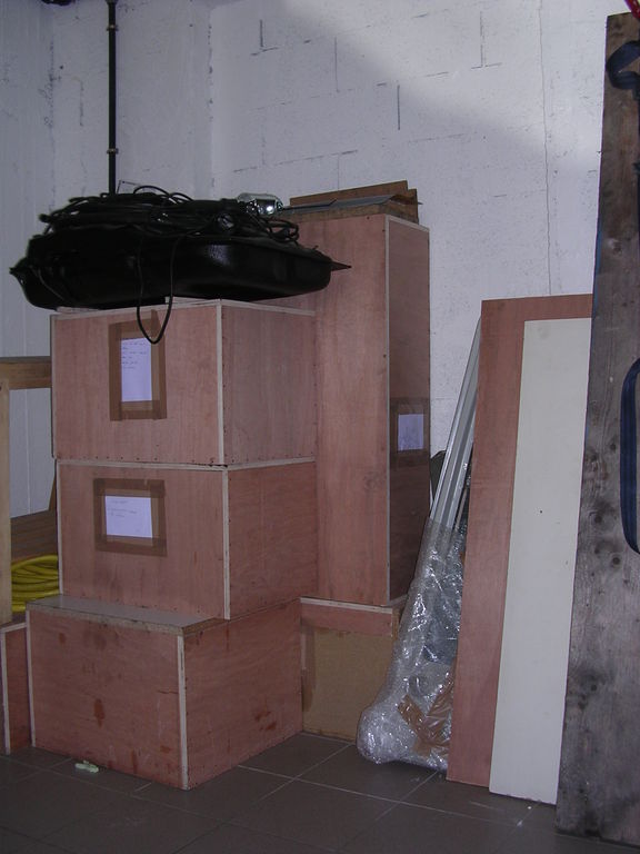 celica supra mk2 : reservoire et pieces.JPG