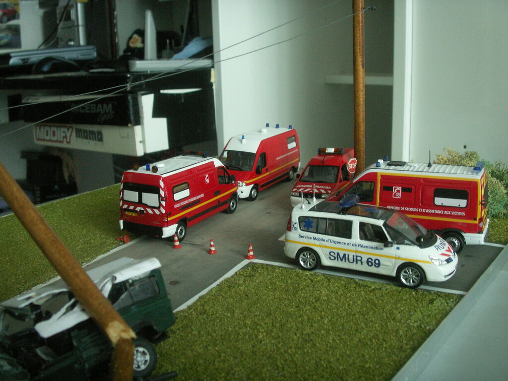 véhicules de pompiers en miniatures : pict1382wg0.jpg