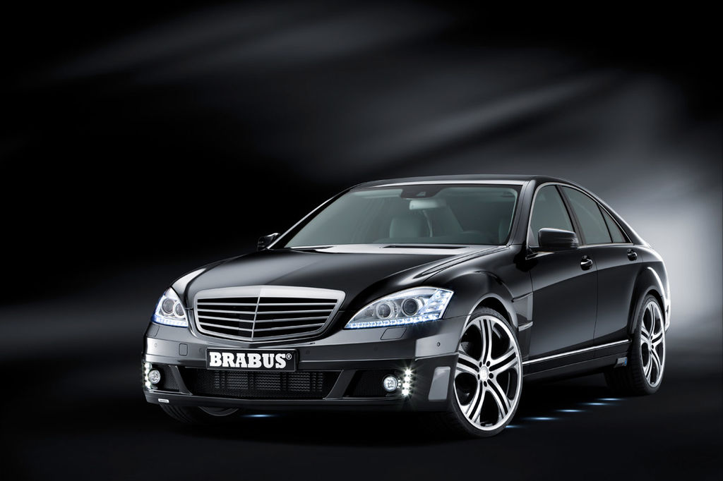 Mes documents : brabus-sv12-r-01.jpg