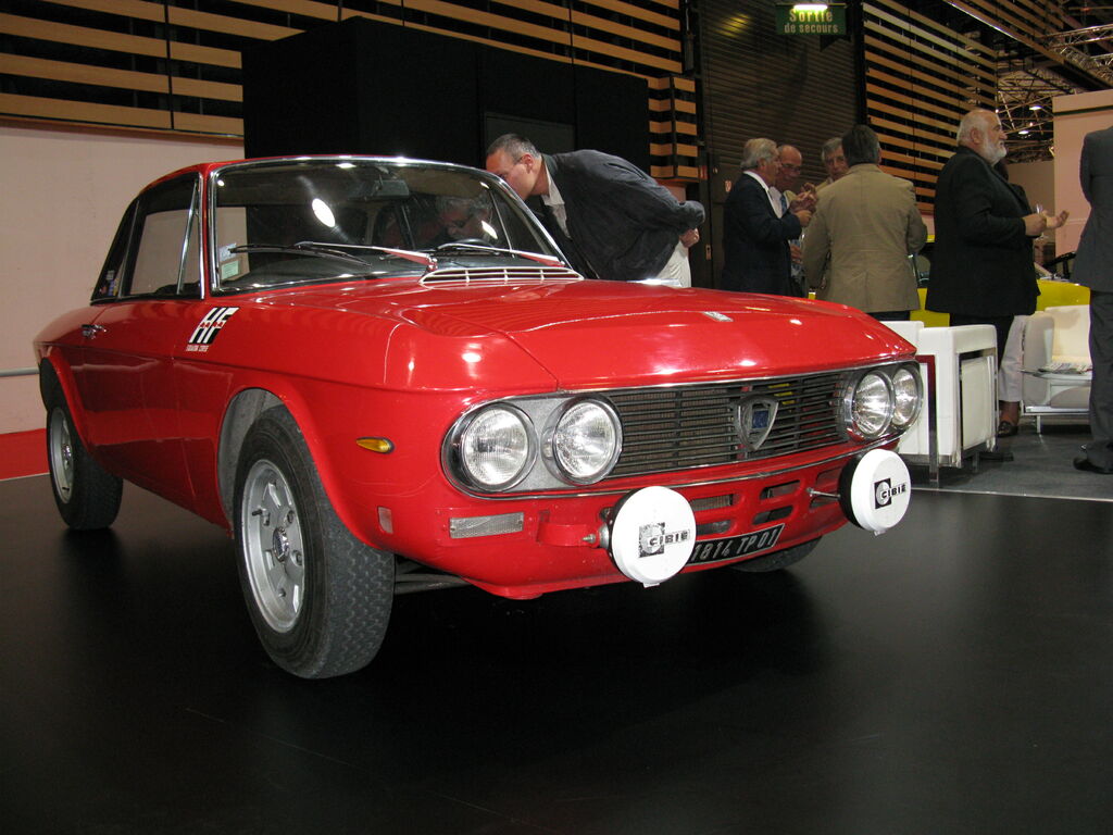 vraies voitures : vraies voitures-salon de l auto 2011 018.JPG