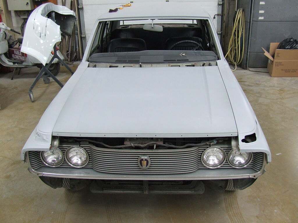 CROWN CARROSSERIE 006 : CROWN CARROSSERIE 006.JPG