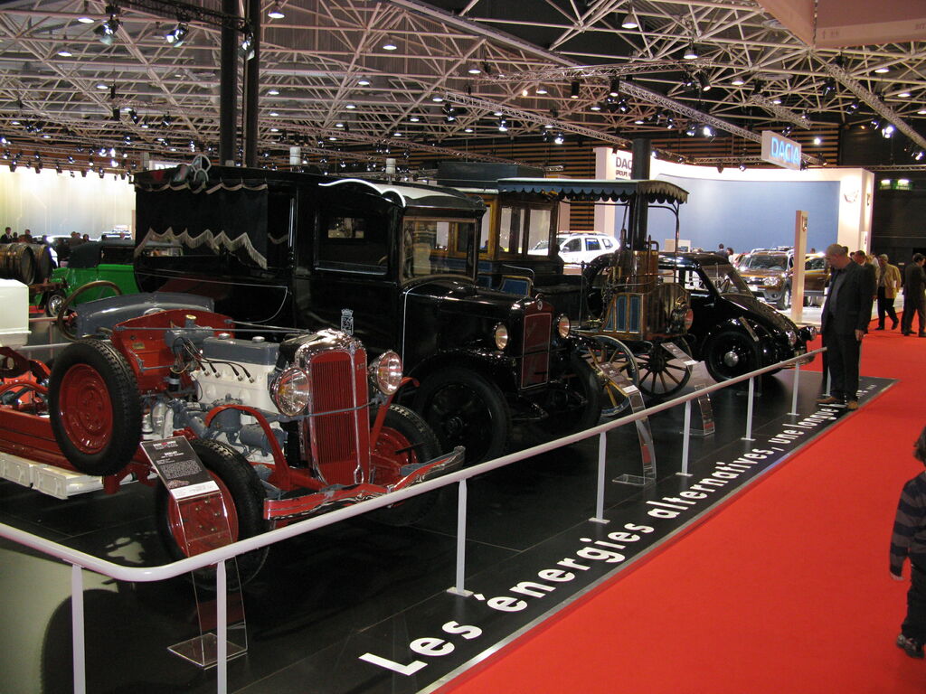 vraies voitures : vraies voitures-salon de l auto 2011 021.JPG