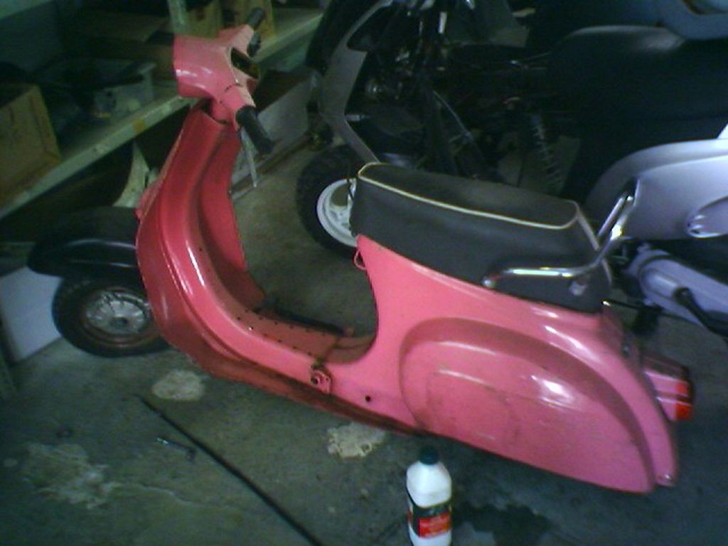 vespa : vespa-IMAGE_215 [1600x1200].jpg