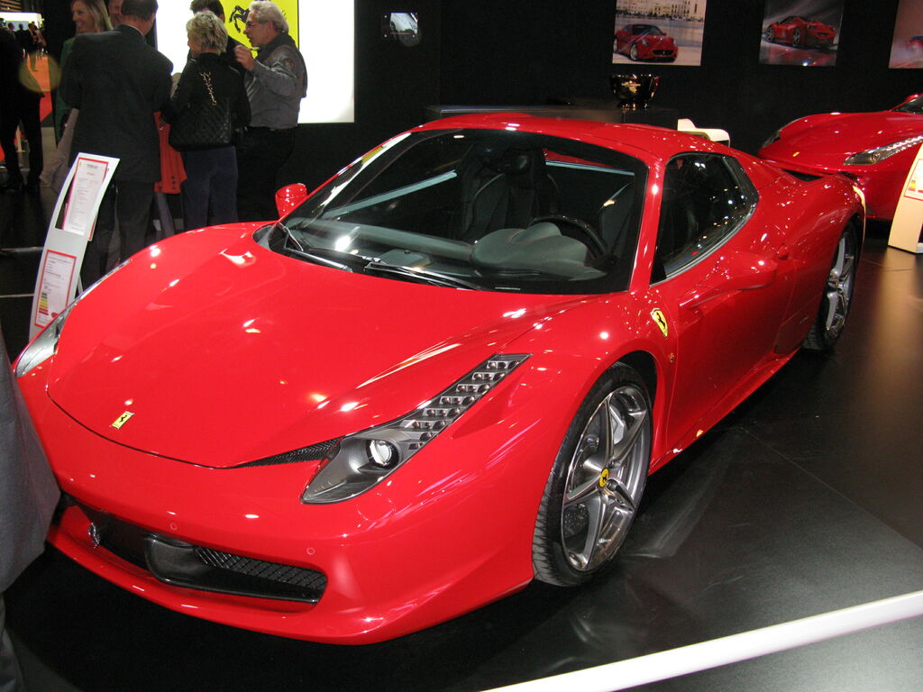 rouge : rouge-salon de l auto 2011 037.JPG