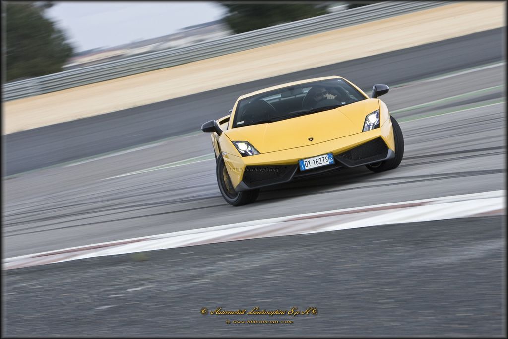 lp570 : lp570-seville-k9.jpg
