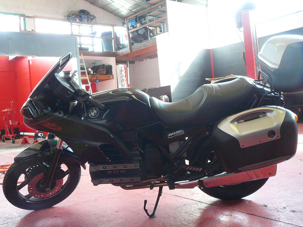 BMW : BMW-P1110202.JPG