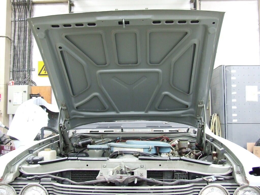 CROWN CARROSSERIE 007 : CROWN CARROSSERIE 007.JPG