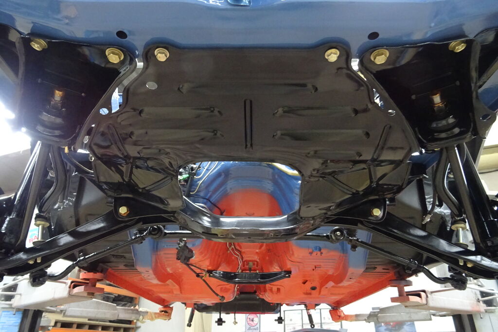 Compartiment moteur fini 015 : Compartiment moteur fini 015.JPG