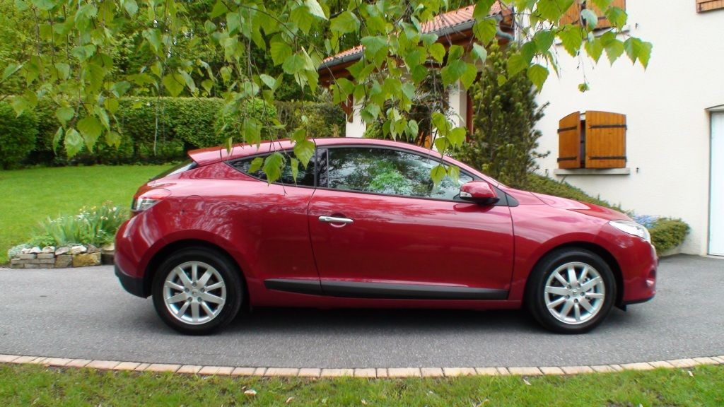 2009 04 27 M&eacute;gane 3 coup&eacute; Privil&egrave;ge Rouge Dyna 023 : 2009 04 27 M&eacute;gane 3 coup&eacute; Privil&egrave;ge Rouge Dyna 023.JPG