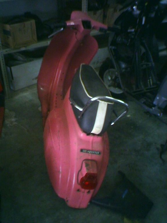 vespa : vespa-IMAGE_158 [1600x1200].jpg