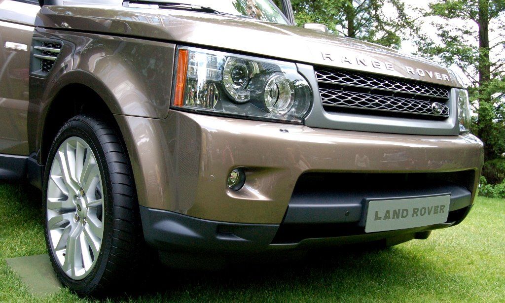 rrs : Range-Rover-Sport-TDV6-HSE-MY2010-Front-findmyrangerover-autoworldprestige-766729.jpg