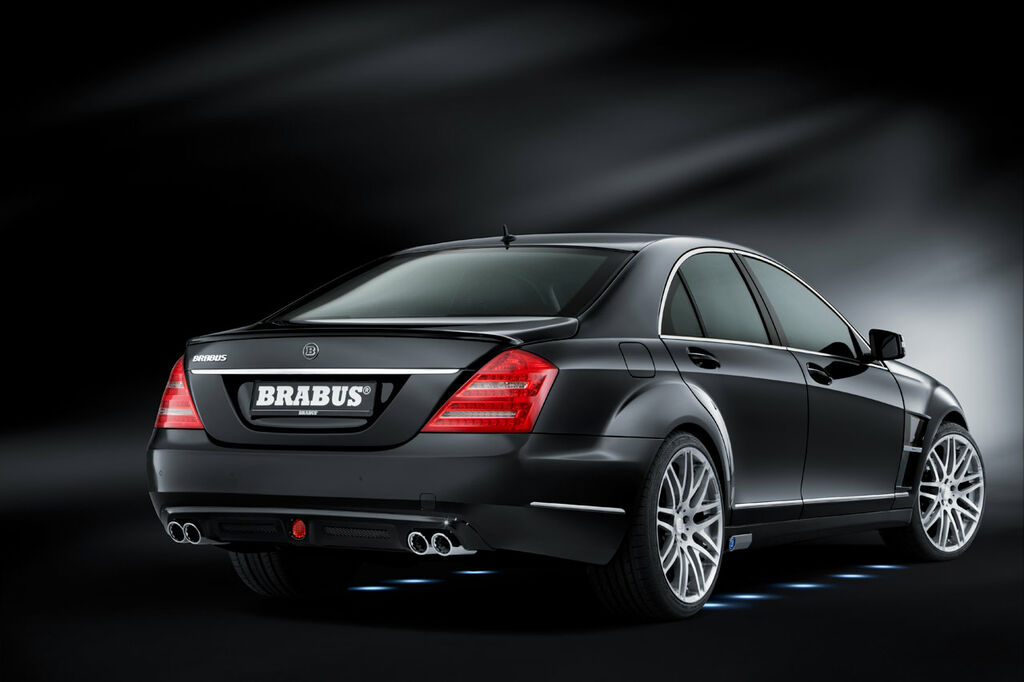 Mes documents : brabus-sv12-r-02.jpg