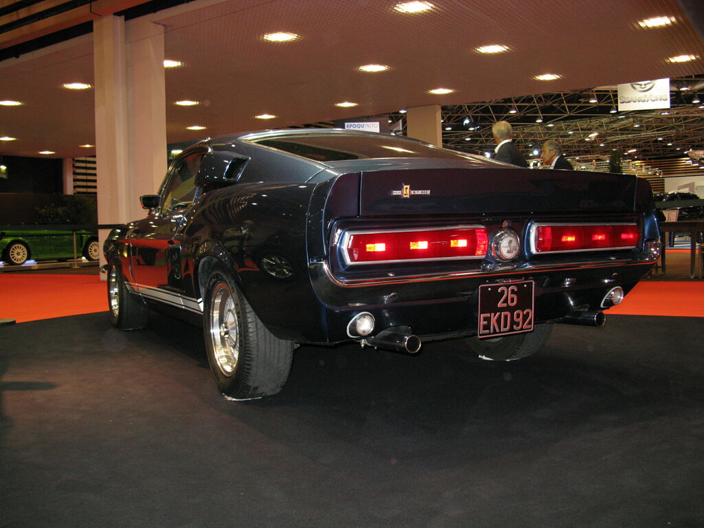 vraies voitures : vraies voitures-salon de l auto 2011 011.JPG