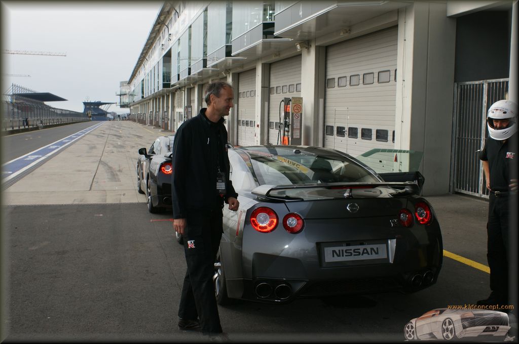 tag3 : race_day_GTR_13-10-kld-381.jpg