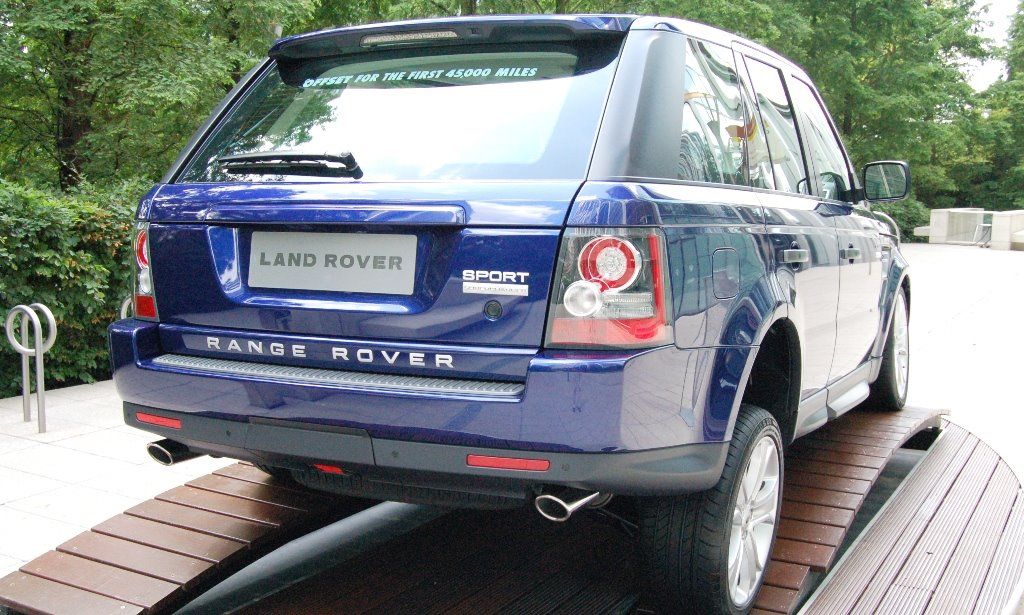rrs : Range-Rover-Sport-5_0-Supercharged-MY2010-Findmyrangerover-Autoworld-Prestige-771284.jpg