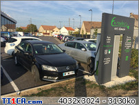 Un automobiliste sur une place de recharge I - Page 35 14op0n48