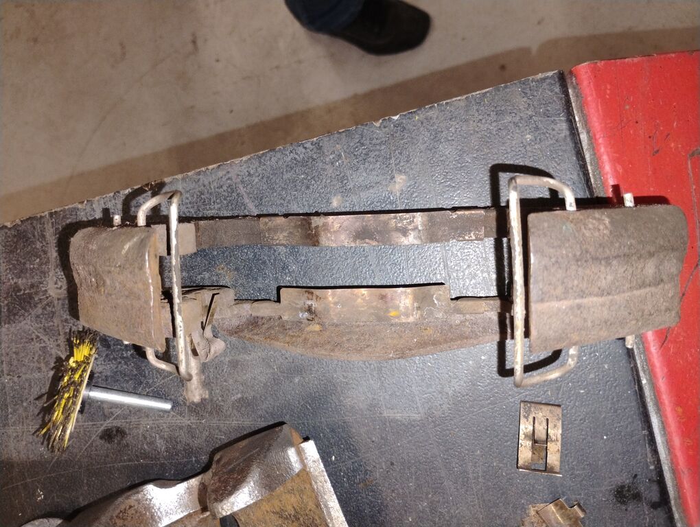 CLIPS FREIN CELICA : CLIPS FREIN CELICA.jpg